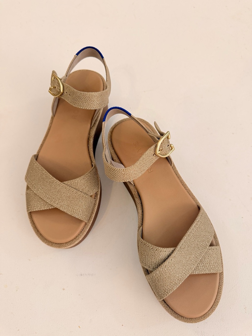 NWT Rothy’s Criss Cross wedge platform shoe metallic gold - Picture 6 of 8